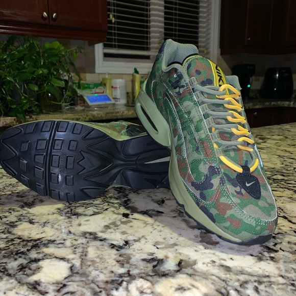 Air Max Triax 96 - Picture 3 of 7